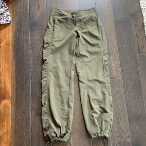 Athleta lined joggers